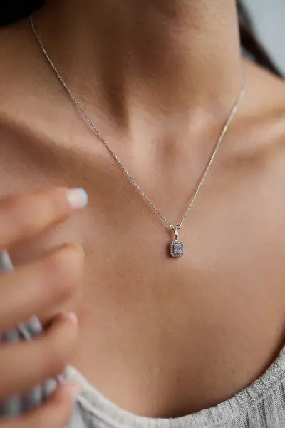 ALTIN BEYAZ BAGET KOLYE