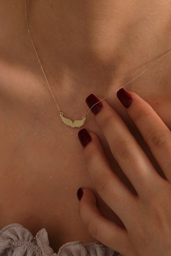 Altın Sade Melek Kanadı Kolye