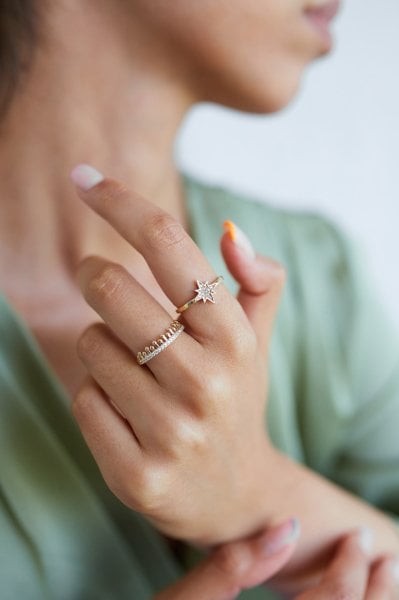 ALTIN TAŞLI TASARIM YÜZÜK