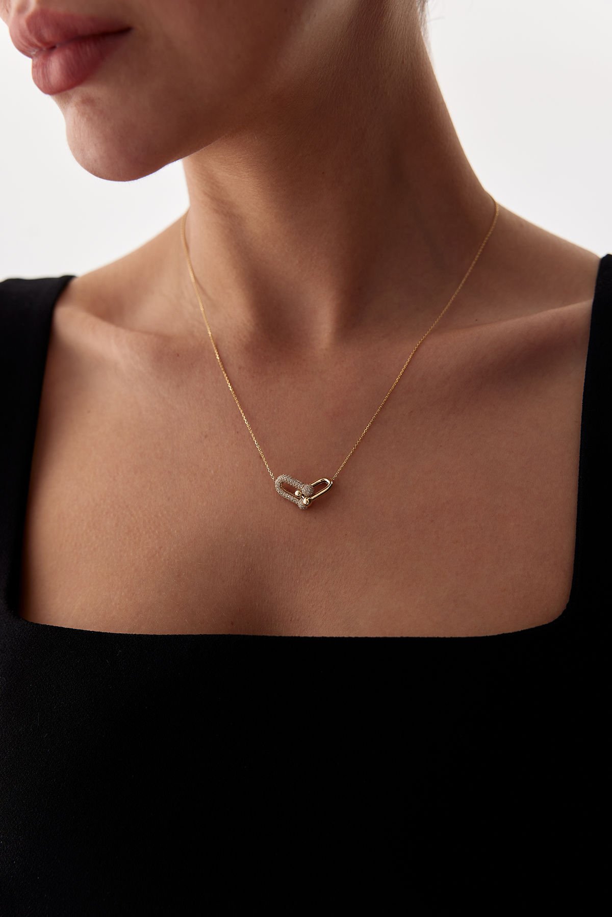 ALTIN GEMMİFEROUS NECKLACE