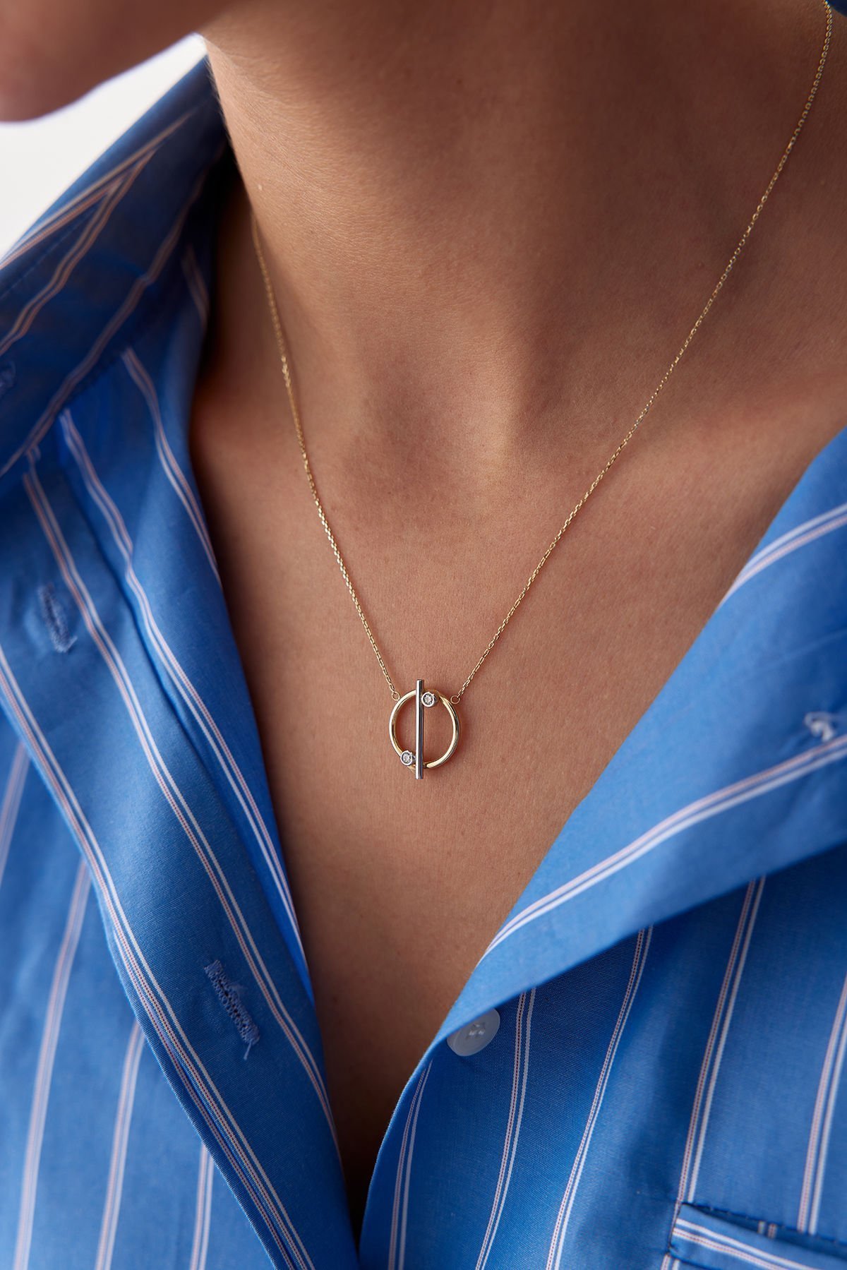 Altın Oval Çubuk Kolye