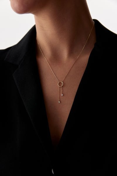 Altın Oval Sallantılı Taşlı Kolye