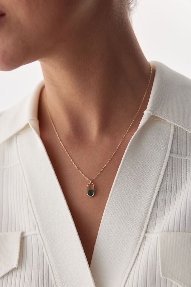 Altın Malakit Taşlı Oval Form Kolye