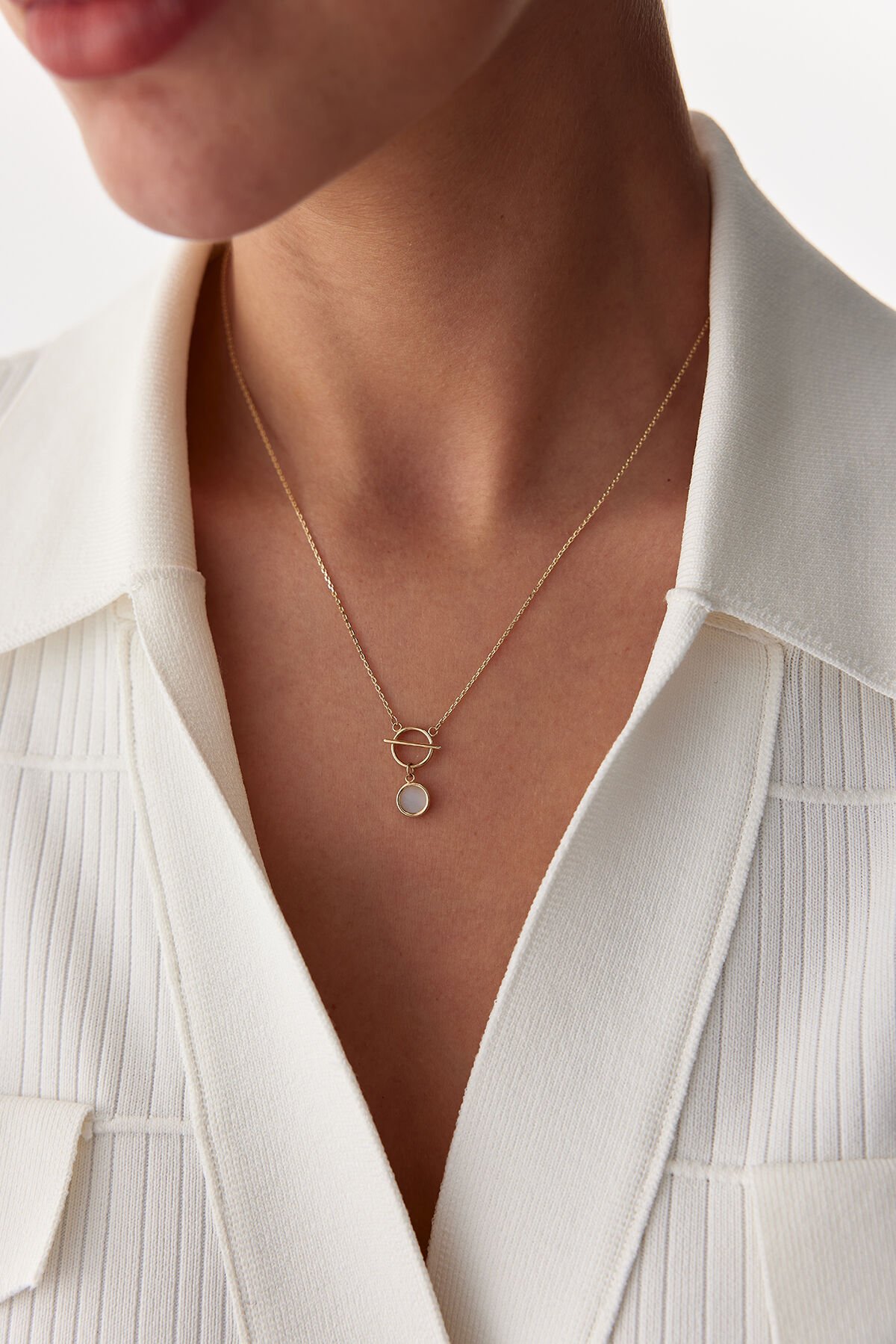 ALTIN SEDEF TAŞLI KOLYE