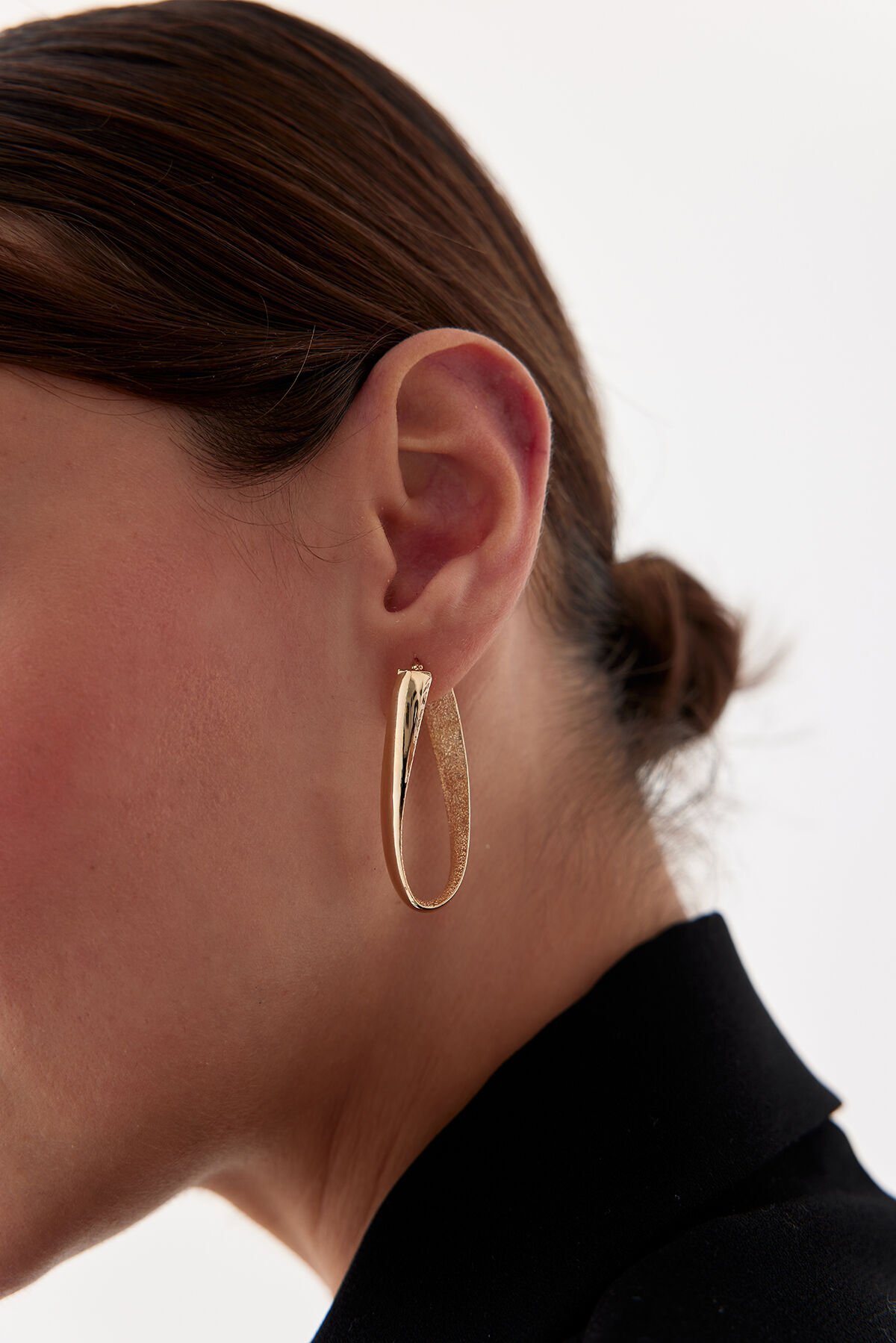 Altın Elips Tasarım Küpe