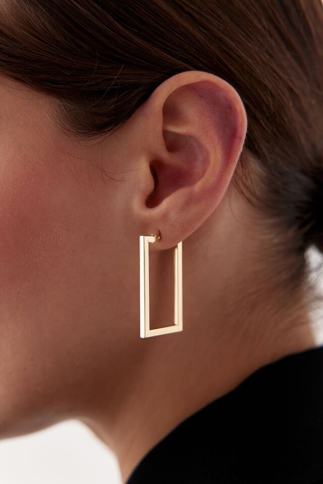 Altın Dikdörtgen Form Sallantılı Küpe