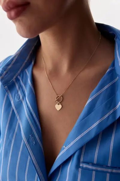 Altın Tasarım Kalp Kolye