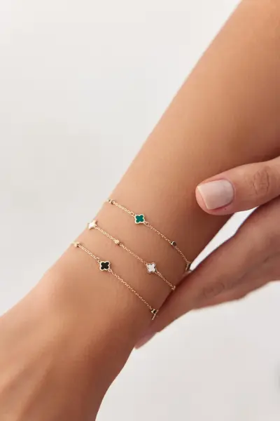 ALTIN CLOVER BRACELETS