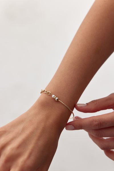 ALTIN PEARL LUNA BANGLE