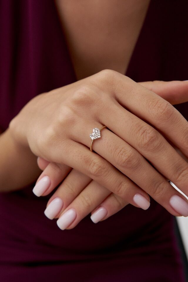 Altın Mini Baget Taşlı Kalp Yüzük