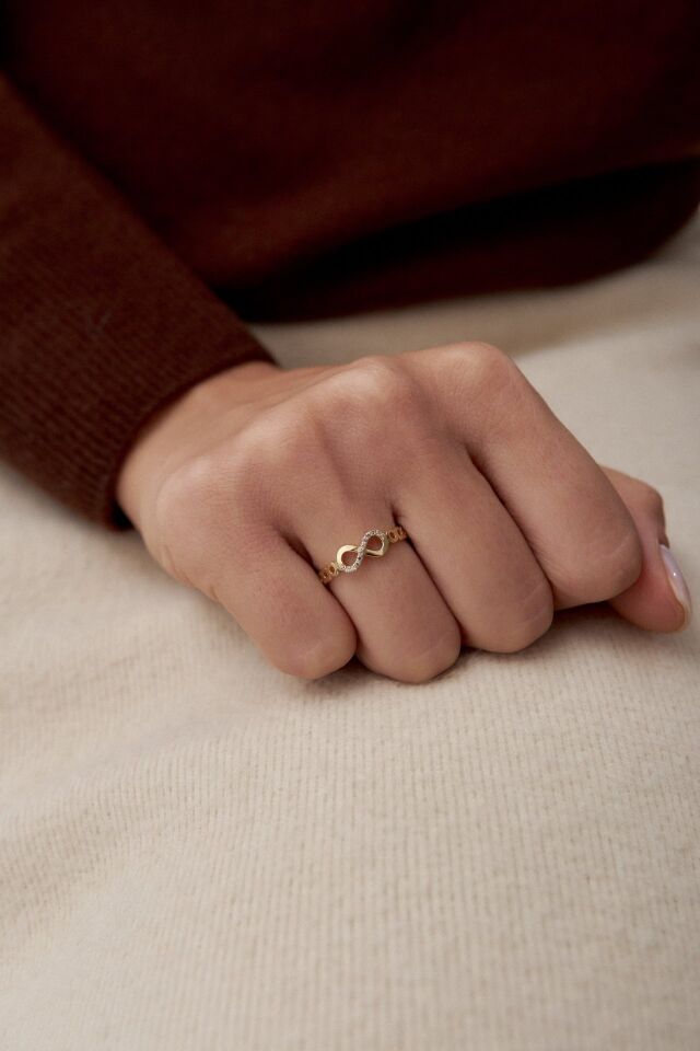 Altın Yarı Taşlı Sonsuzluk Yüzük