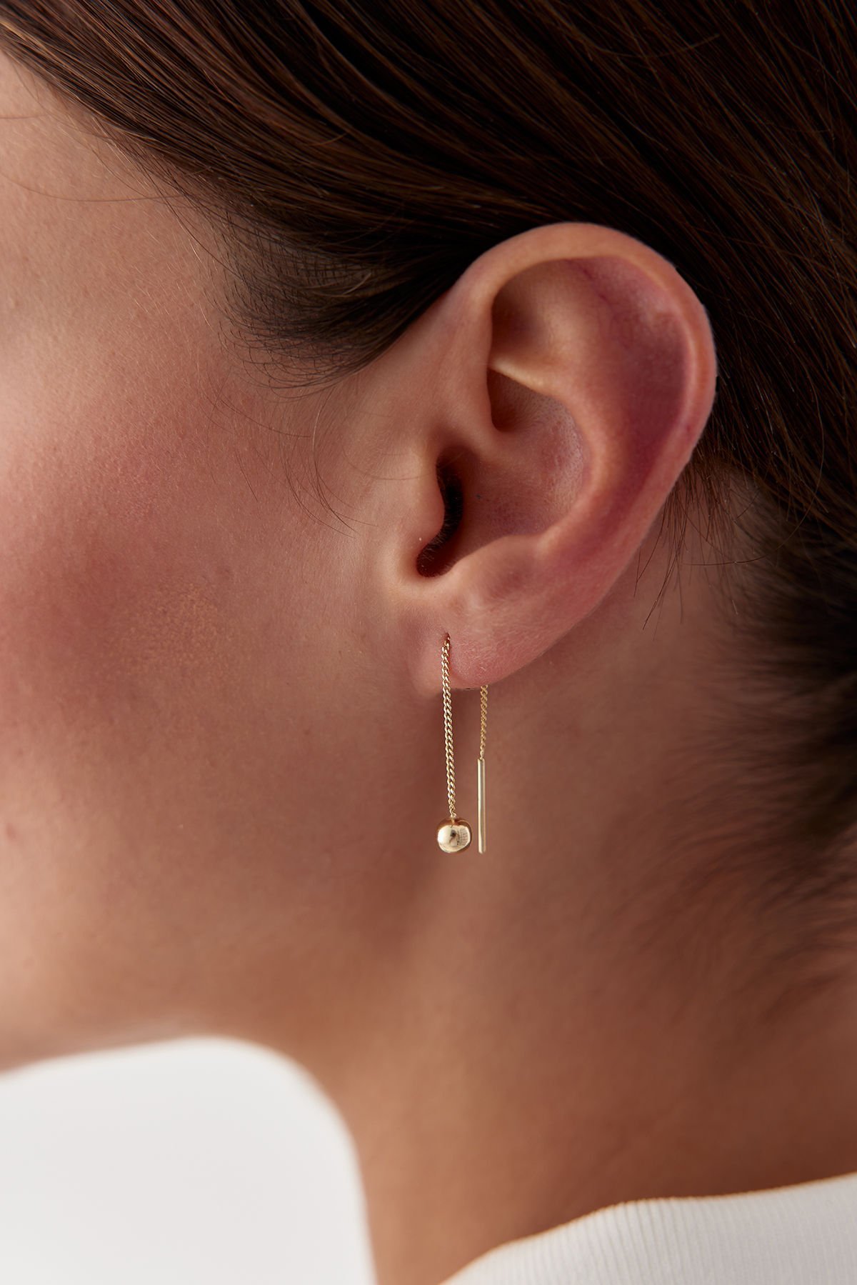 Altın Sallantıllı Top Küpe