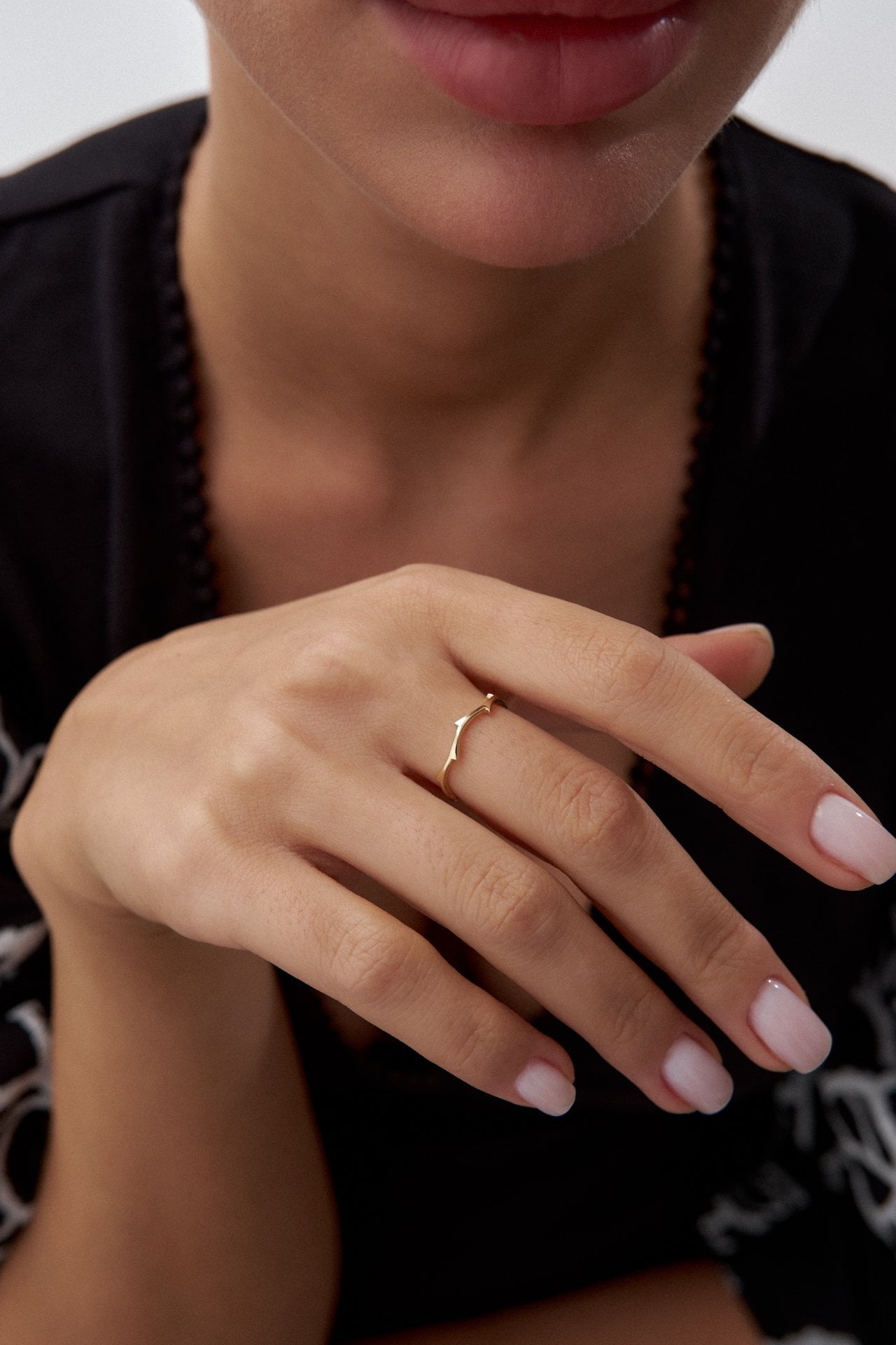 Altın Taşsız Yaprak Formlu Yüzük