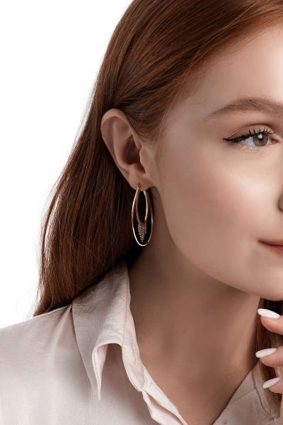 Altın Sallantılı Halka Küpe