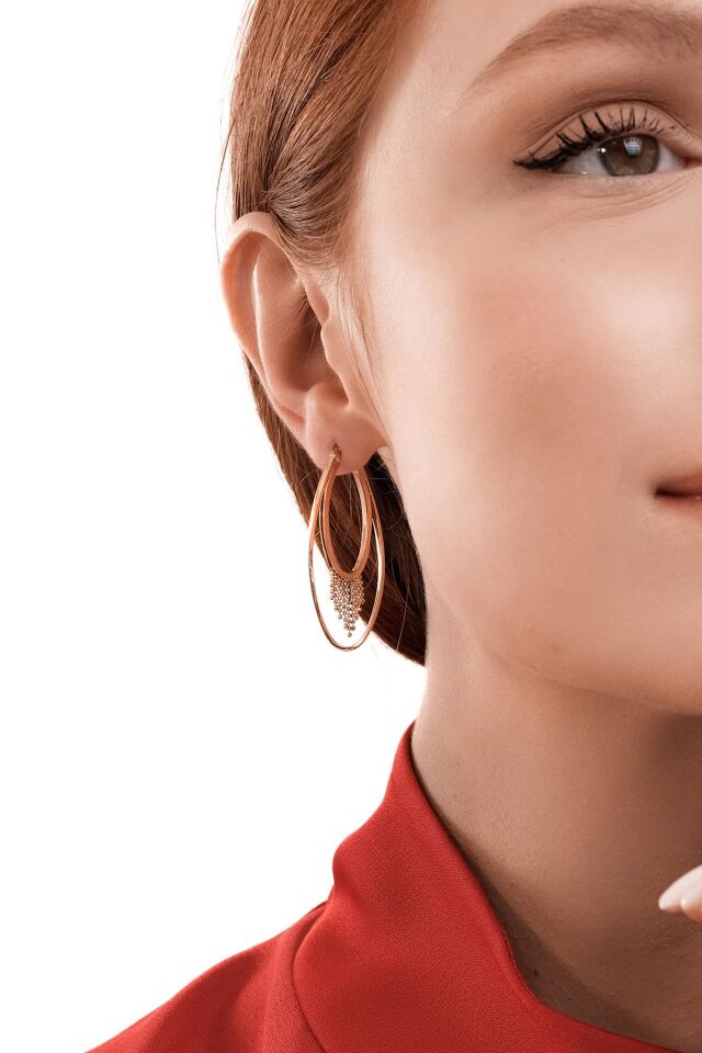 Altın Sallantılı Halka Küpe