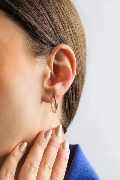 ALTIN MİNİ BAGET HALKA KÜPE