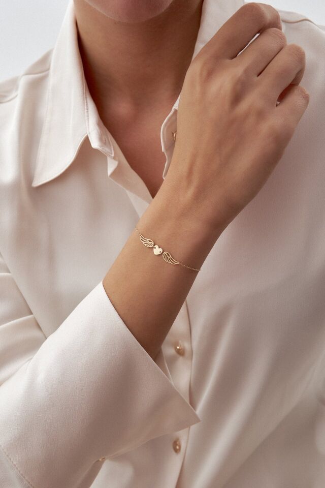 Altın Kanatlı Kalp Bileklik