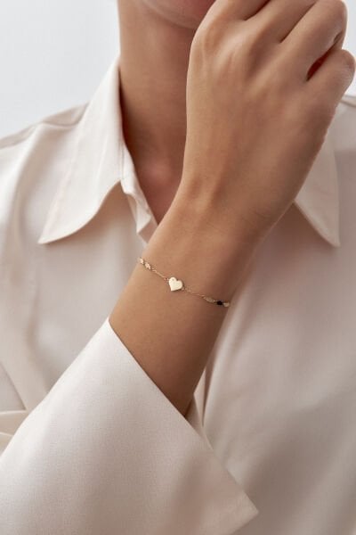 Altın Kalp Figürlü İnce Zincir Bileklik