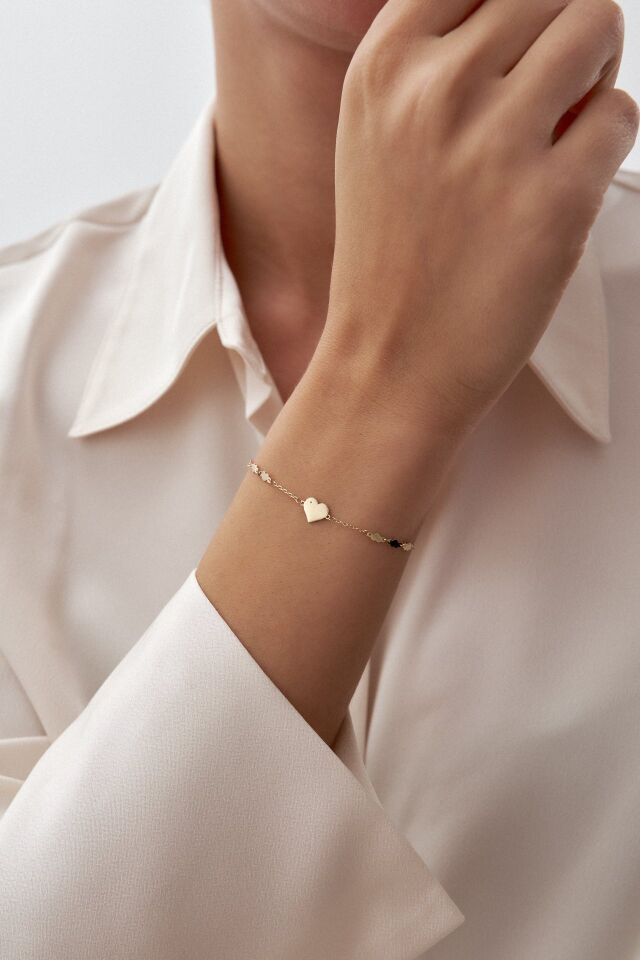 Altın Kalp Figürlü İnce Zincir Bileklik