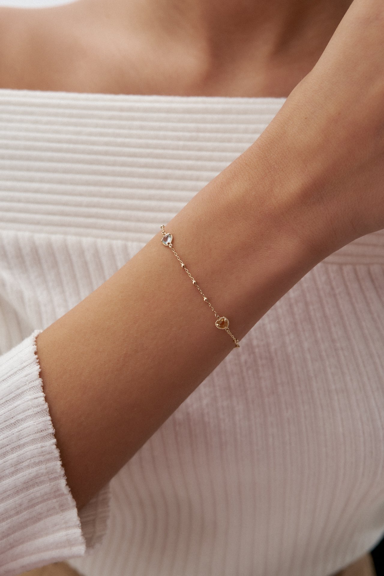 Altın Kalp Taşlı Bileklik