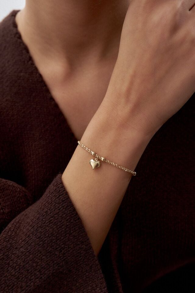 Altın Kalp Figürlü Hallow Bileklik