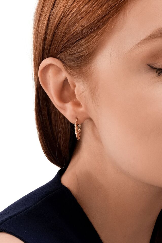 Altın Mini Burgu Küpe