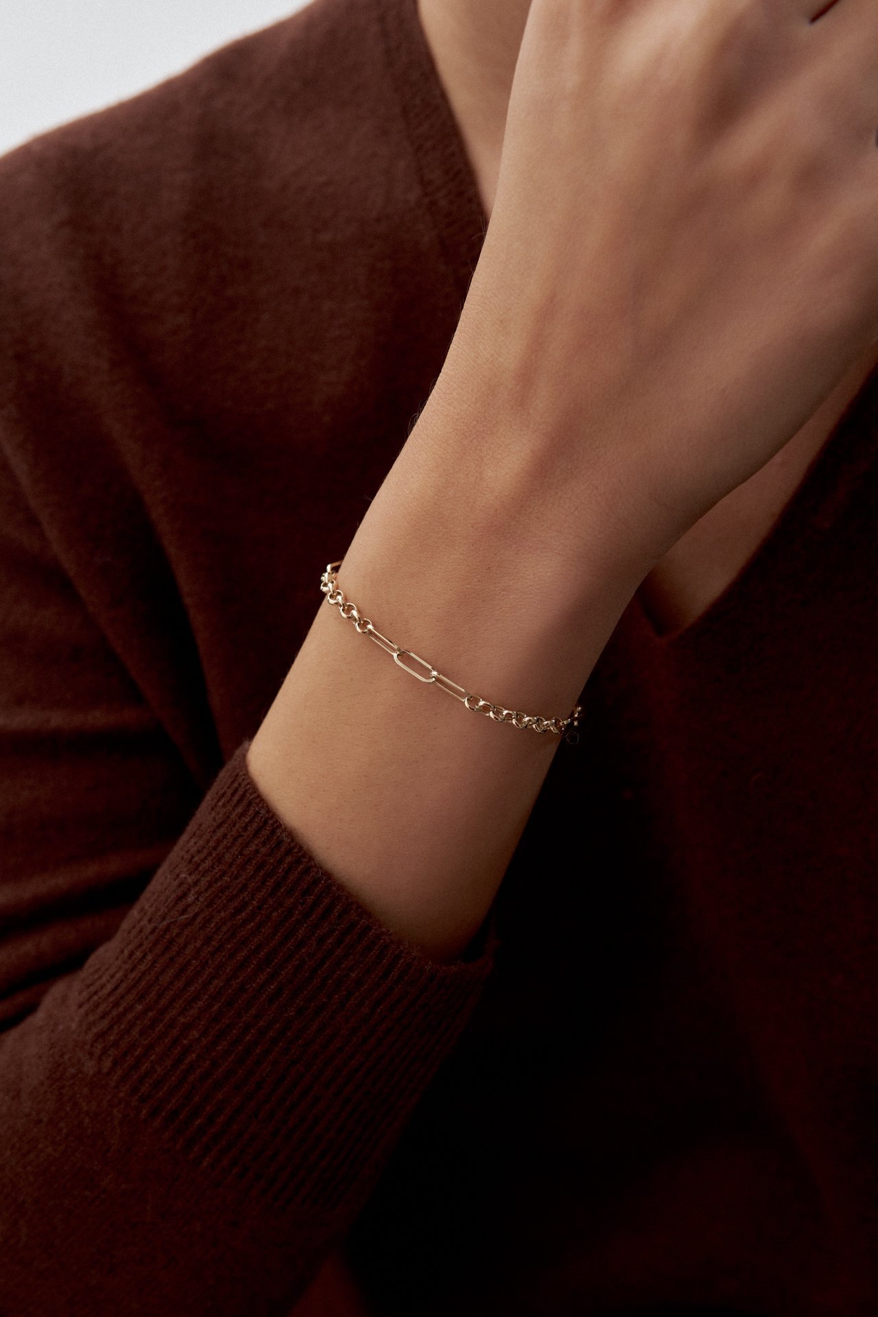 Altın Çift Detaylı Hallow Bileklik