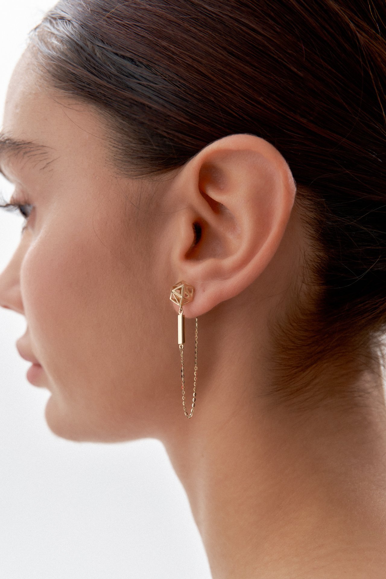 Altın Zİncir Uzatmalı Top Küpe