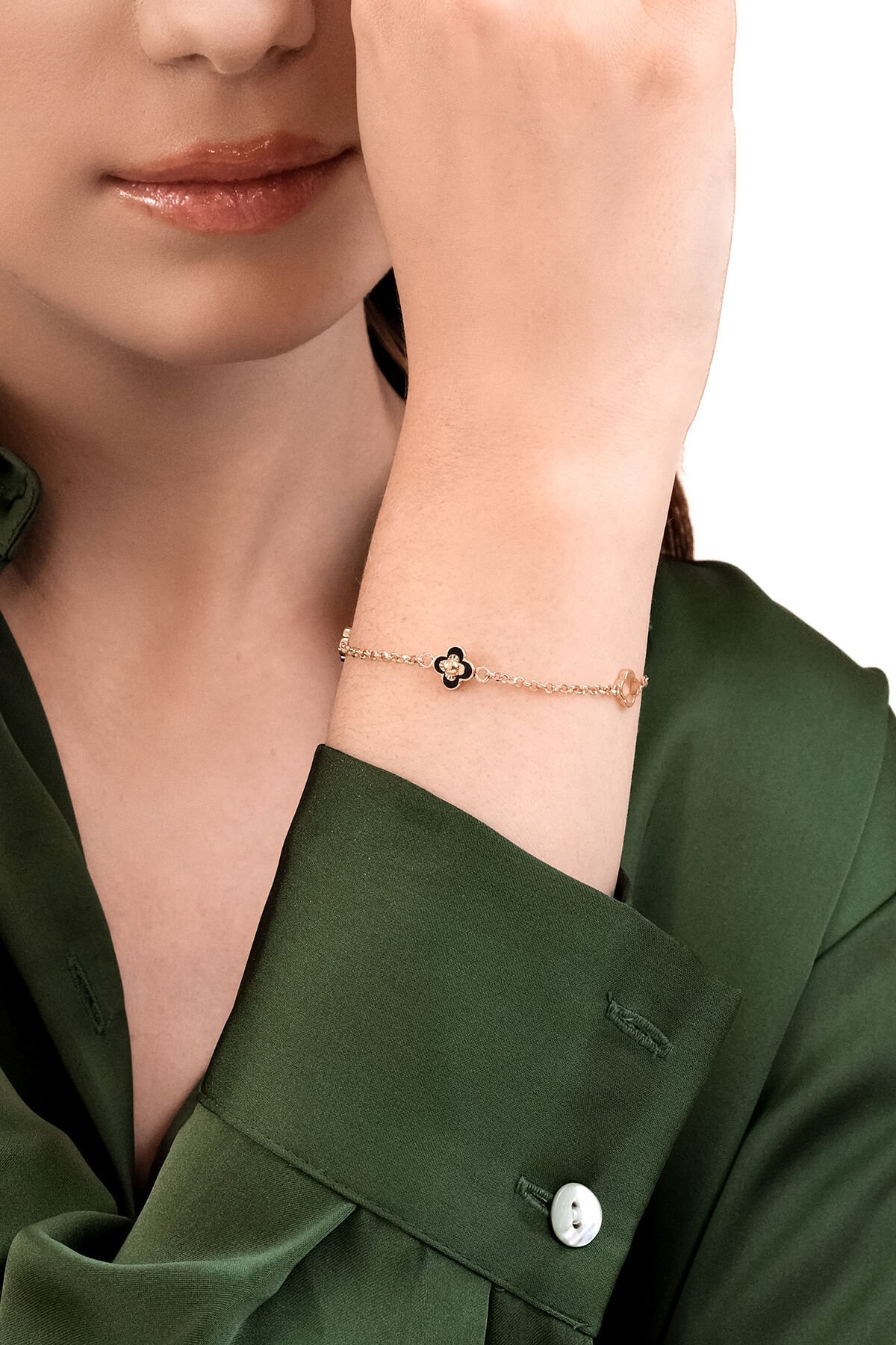 Altın Siyah Yonca Bileklik