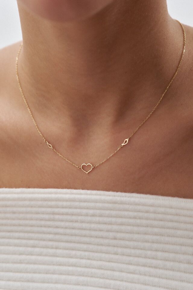 Altın Minimal Kalp Kolye