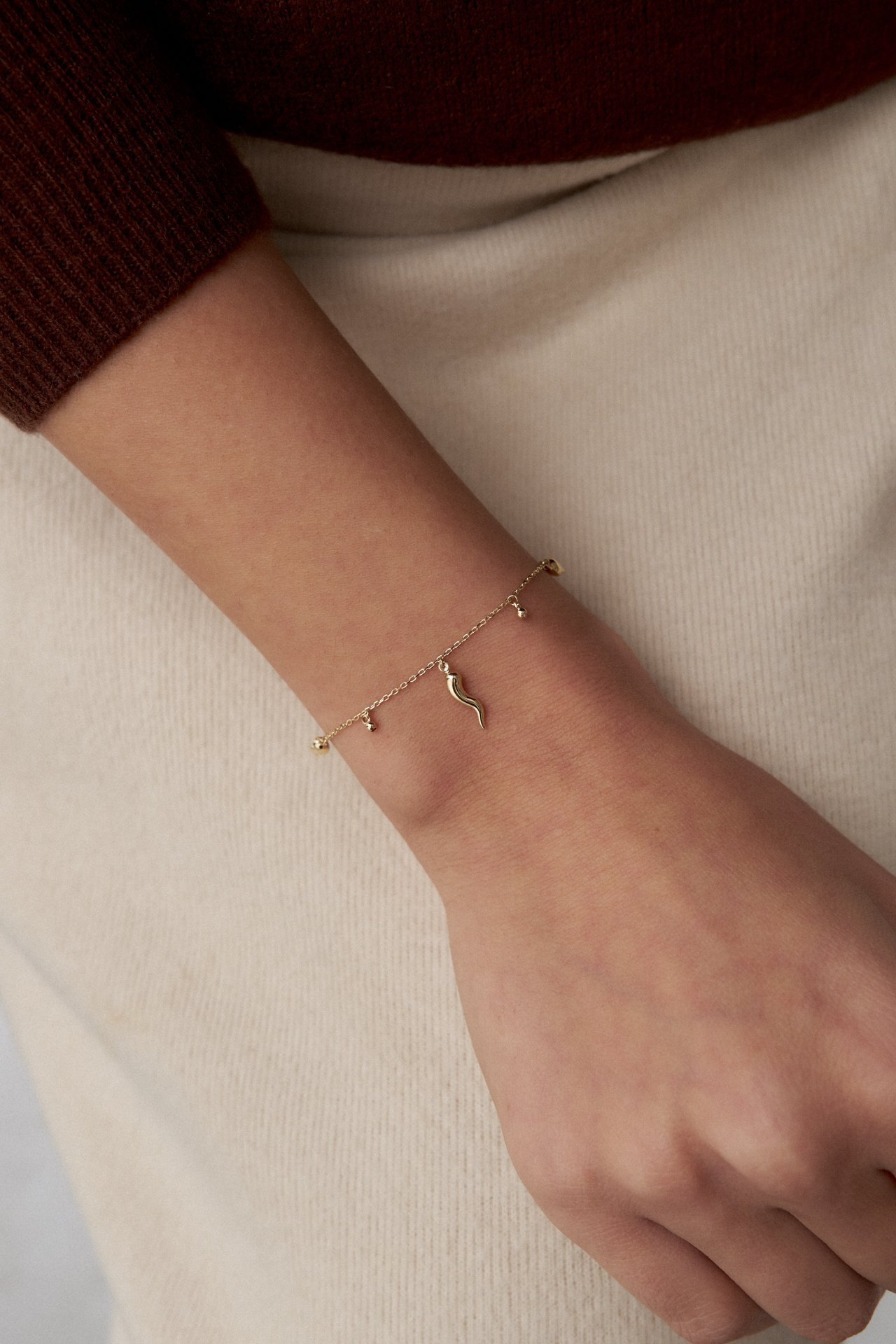 Altın Sallantılı Biber Figürlü Set