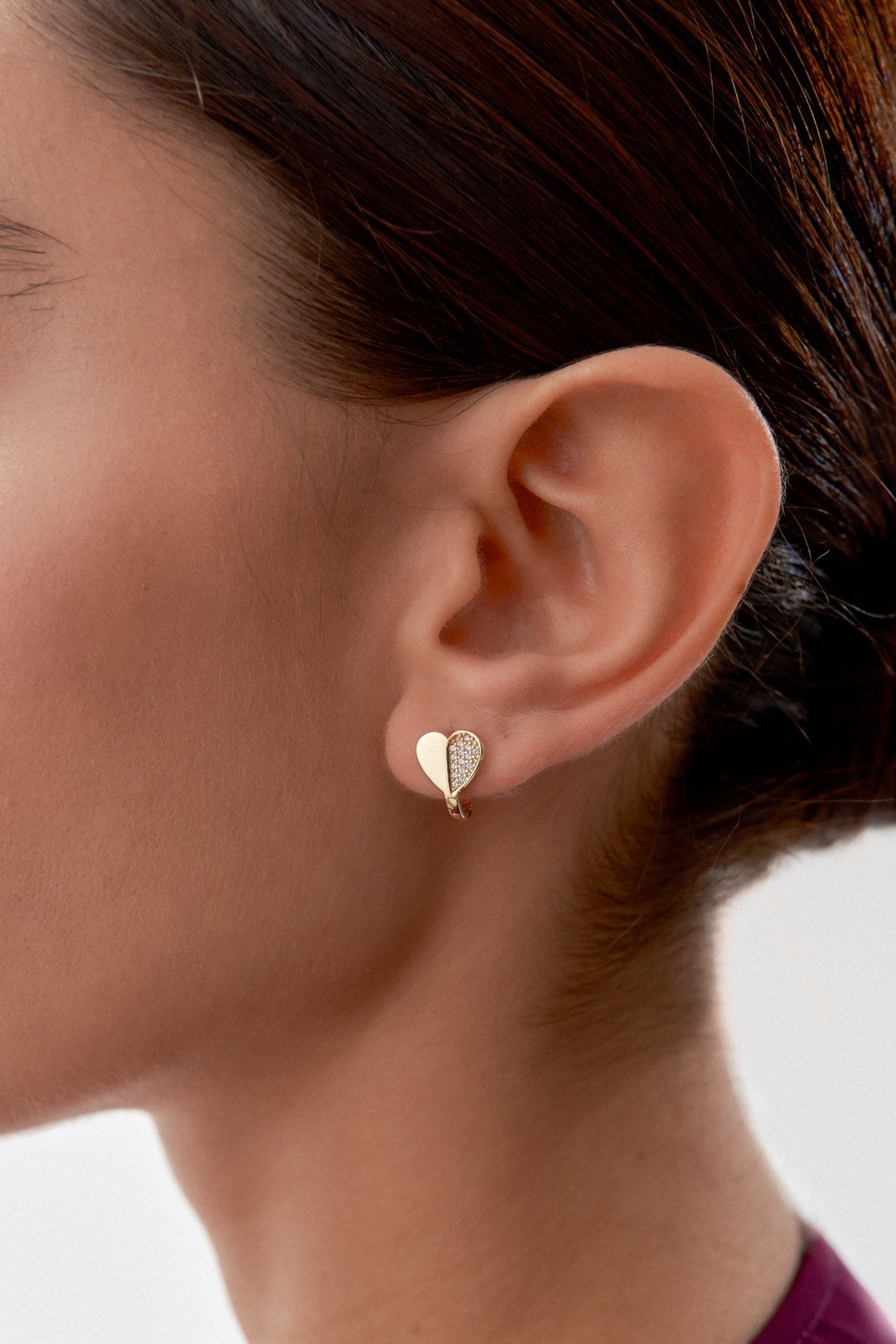 Altın Yarı Taşlı Kalp Küpe