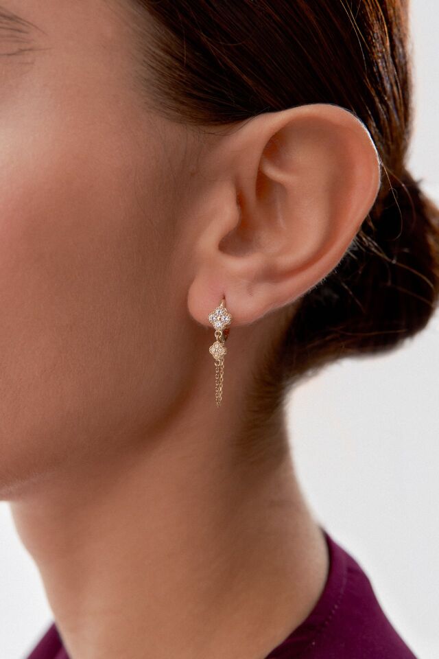 Altın Taşlı Zincirli Yonca Küpe