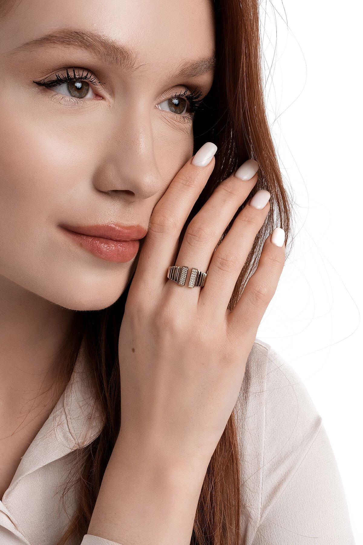 Altın Taşlı Kemer Yüzük