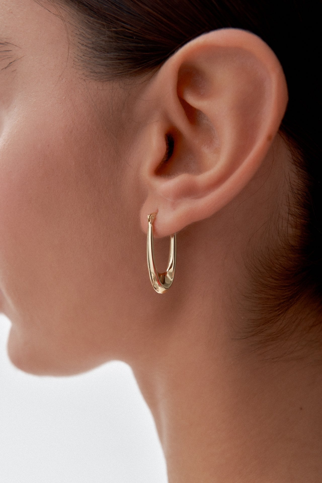 Altın Damla Şarnel Küpe