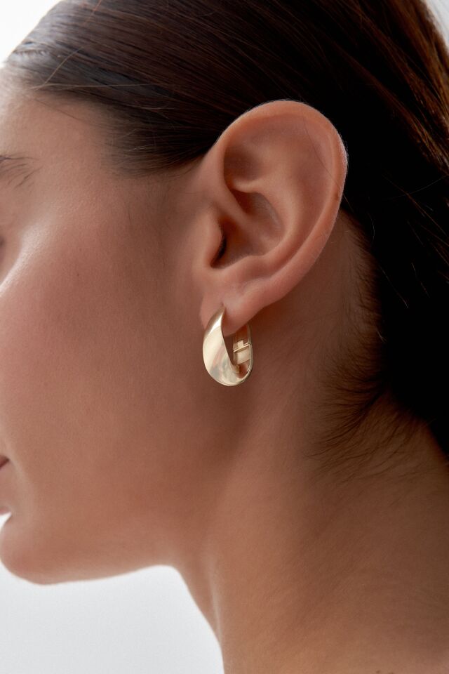 Altın Damla Form Şarnel Küpe